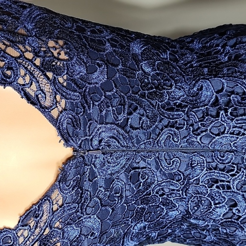 Aidan Mattox Women's V-Neck Sleeveless Lace Navy blue Cocktail Dress Size 0 - Picture 11 of 14